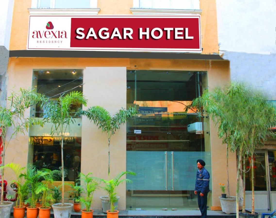 Sagar Hotel Just 5 Min From Golden Temple Амритсар Экстерьер фото