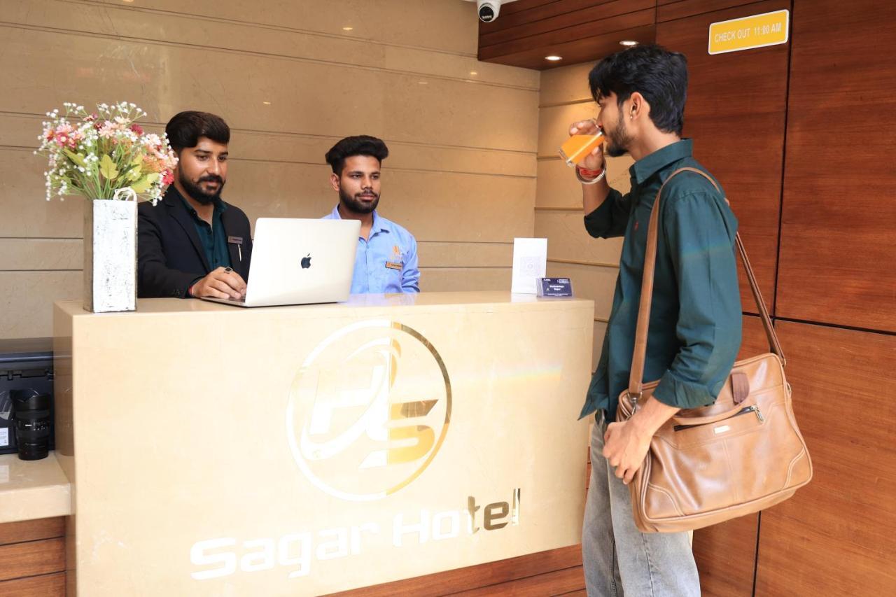 Sagar Hotel Just 5 Min From Golden Temple Амритсар Экстерьер фото