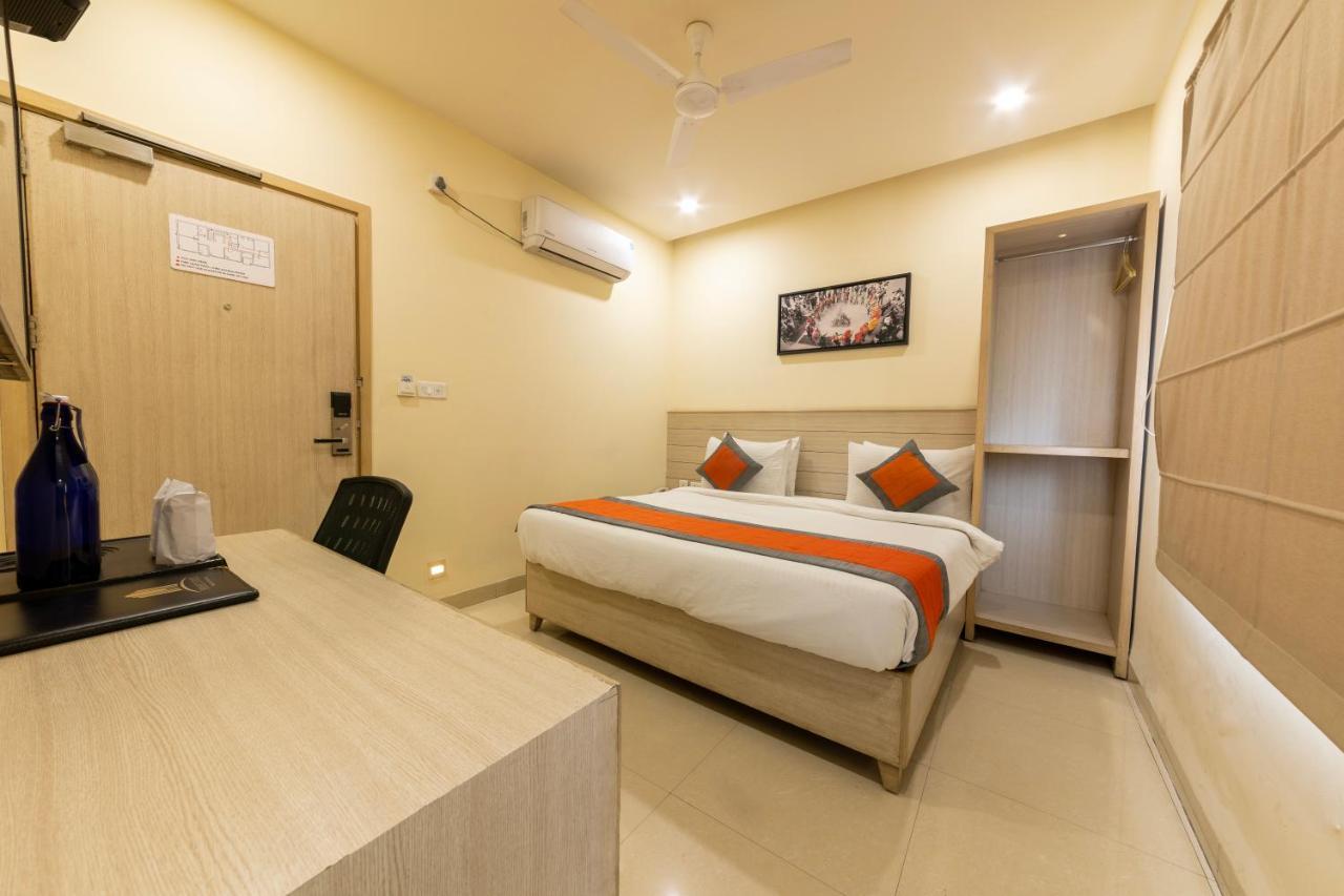 Sagar Hotel Just 5 Min From Golden Temple Амритсар Экстерьер фото